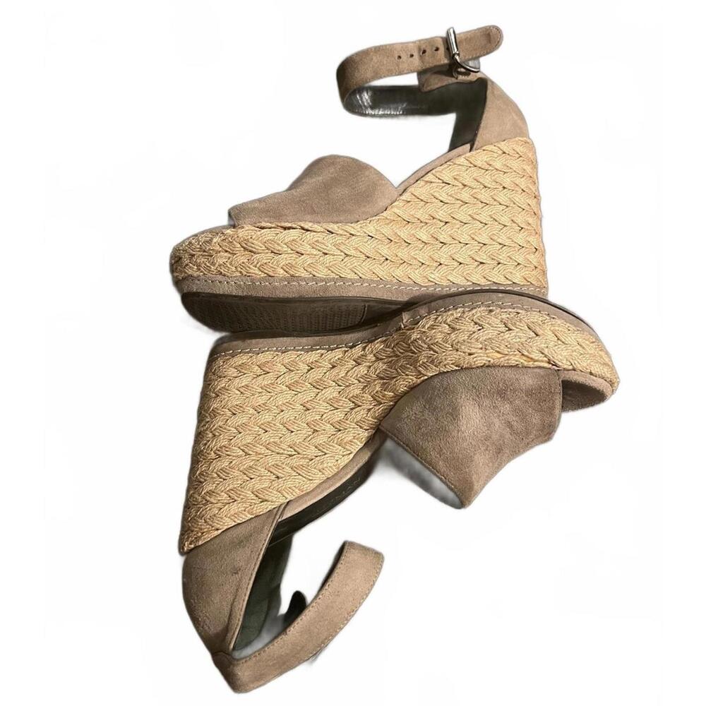 Stuart Stuart Weitzman Sohojute Platform Wedge 6.5 - image 4
